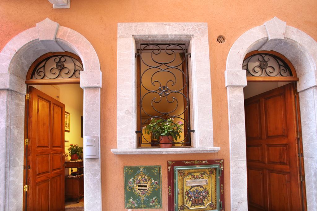 Apartamento Casa Antico Borgo Cuseni Taormina Exterior foto